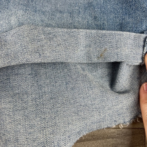 Indigo Rising Shorts Womens 5/27 Blue Light Wash Cuffed Pockets Mid Rise Denim - Picture 4 of 10